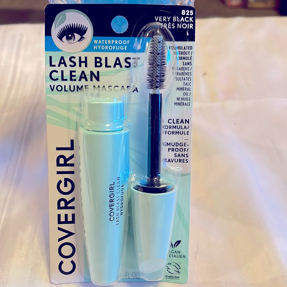 COVERGIRL Lash Blast Clean Volume Mascara, Very Black, 0.44 Fl Oz